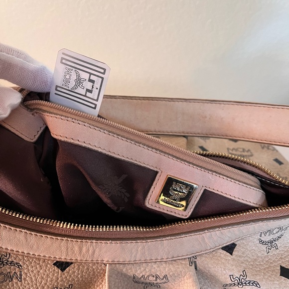 MCM TAN HOBO BAG - Picture 6 of 8